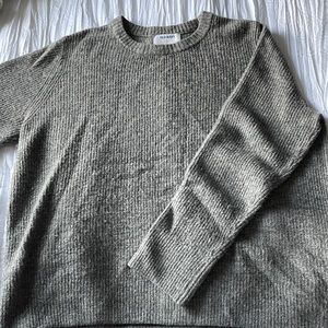 Grey old navy pullover sweater